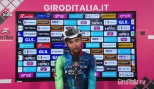 Cyclisme - Giro d'Italia 2024 - Valentin Paret-Peintre : "Je regardais Romain Bardet quand j'étais jeune... et aujourd'hui je le bats ! "