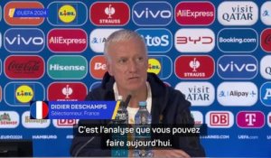 France - Deschamps défend Mbappé et Griezmann