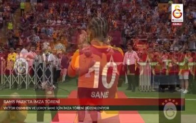 Galatasaray - Sané et Osimhen présentés officiellement aux fans