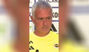 Fenerbahçe - La pique de Mourinho à un journaliste : "Moi aussi, j’ai trois blessés chez les U18"