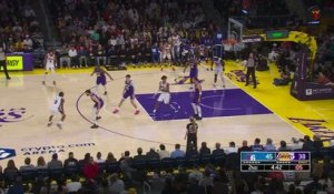 76ers - Grimes fait sensation avec un énorme dunk contre les Lakers