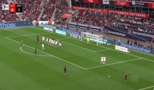 Bundesliga - L'arrêt énorme du gardien de Mönchengladbach sur Schick