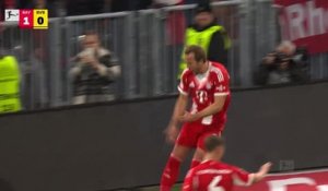 Bayern - 400ème but en carrière pour Kane !