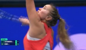 Tokyo - Sofia Kenin rejoint les demi-finales et défiera Elena Rybakina