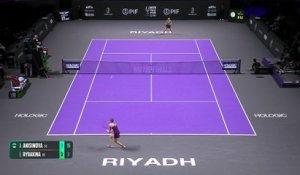 Rybakina expéditive face à Anisimova - Tennis - WTA Finals