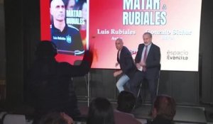 Espagne - Rubiales, ancien président de la RFEF, visé... par des oeufs !