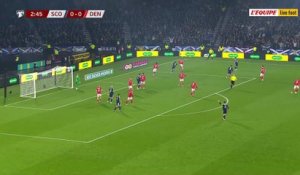 Le retourné acrobatique de McTominay pour lancer l'Ecosse - Foot - Qualif. Coupe du monde