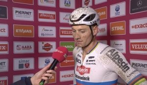 Cyclo-cross - Coupe du monde UCI Namur 2025 - Mathieu van der Poel : "Je me sentais bien à la fin et j'espère être mieux à Anvers"