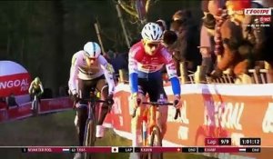 Mathieu Van Der Poel s'impose à Asper-Gavere - Cyclo-cross - Coupe du monde (H)