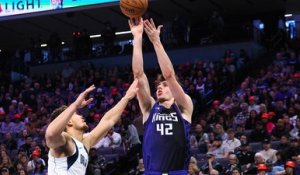 NBA : Les Kings de Maxime Raynaud résistent aux Mavericks de Cooper Flagg