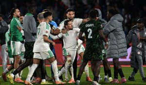 Les folles images des échauffourées après Algérie - Nigéria