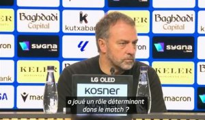 Barcelone - Flick critique l'attitude de l'arbitre après la défaite contre la Real Sociedad