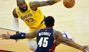 NBA : Cleveland pilonne les Lakers pour le retour de LeBron James