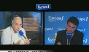 Valls : "ce sont des méthodes un peu étranges"