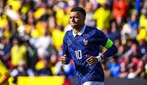 La France peut prendre la tête du classement FIFA mardi soir si l'Espagne ne gagne pas contre l'Égypte en amical - Foot - Bleus