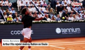 Arthur Fils se défait du jeune Rafael Jodar et rejoint Andrey Rublev en finale de l'ATP 500 de Barcelone - Tennis - Barcelone