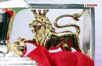 Rayan Cherki et Eli Junior Kroupi nommés pour le trophée du meilleur jeune de la saison en Premier League - Foot - Premier League