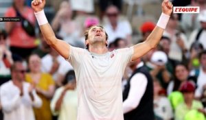 Casper Ruud s'en sort face à Roman Safiullin et rallie le deuxième tour de Roland-Garros - Tennis - Roland-Garros