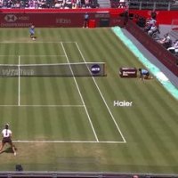 Queen's - Raducanu en demi-finale
