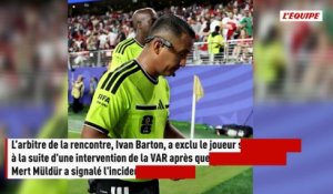 Une première dans l'histoire : Miguel Almiron expulsé pour avoir caché sa bouche en parlant à un adversaire - Foot - Coupe du monde 2026