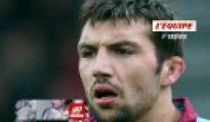 « Les joueurs se mettent à enlever leurs straps et à les balancer sur le journaliste ! » - Rugby