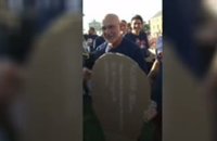 Espagne - Luis de la Fuente reçoit une Coupe du monde… à son effigie !