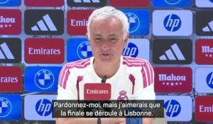 Real Madrid - Mourinho : "La finale du Mondial 2030 devrait avoir lieu au Bernabeu"