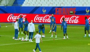 Zinédine Zidane brouille les pistes sur la compo des Bleus à la veille de la réception de l'Italie au Stade de France - Foot