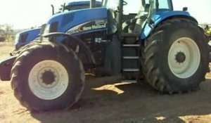 Terre-net Occasions - tracteur New Holland TG230 Dachard