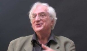 Bertrand Tavernier évoque Dans la Brume électrique