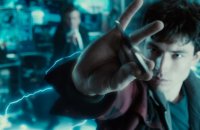 The Flash : une apparition surprise d'Ezra Miller en Barry Allen... à la télé !
