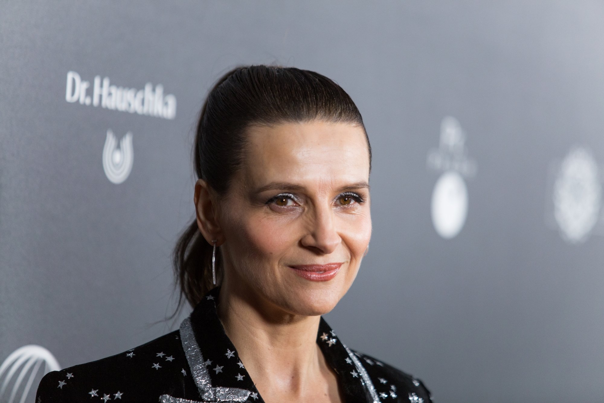  Juliette Binoche aux Globes de Cristal à Paris, le 4 février 2019. 
