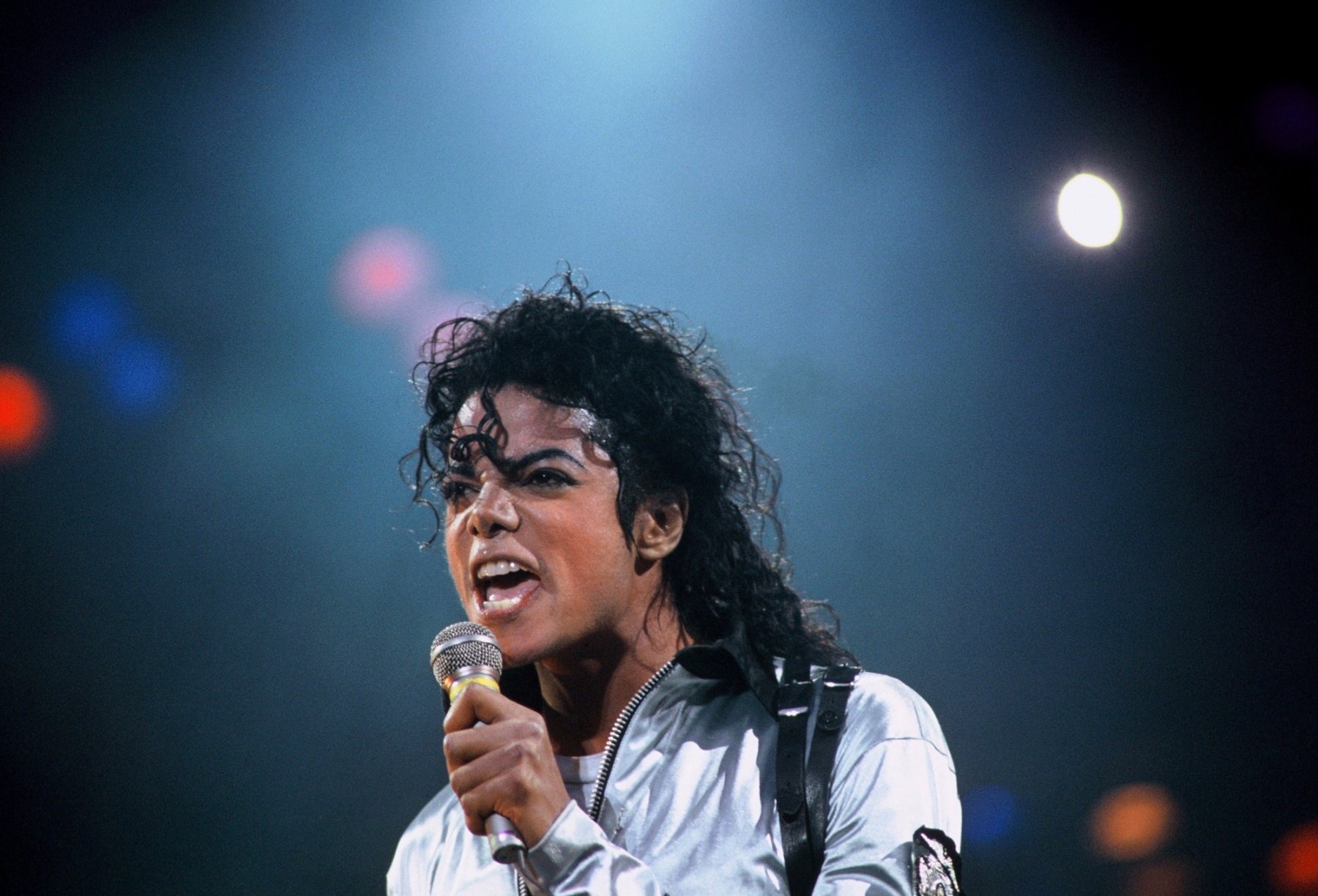 Michael Jackson en concert au Parc des Princes à Paris en août 1988.