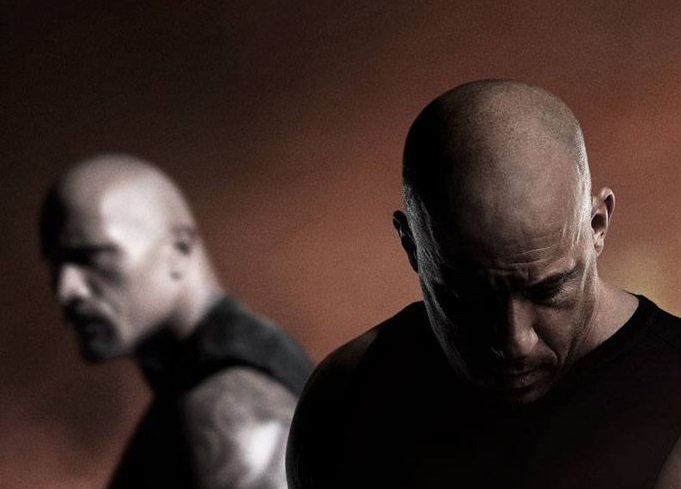 Dwayne Johnson et Vin Diesel sur l'une des affiches promotionnelles de 