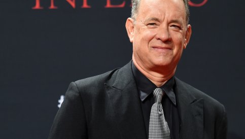Splash : Tom Hanks se rêve amant de Channing Tatum dans le remake