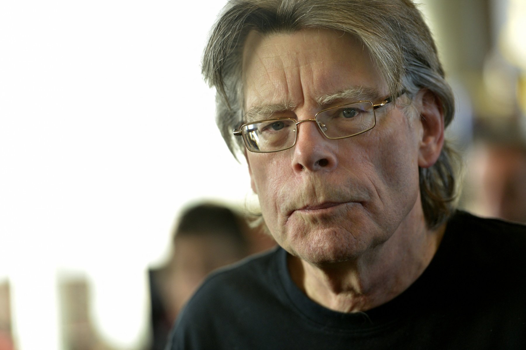 Stephen King en séance de dédicaces de 