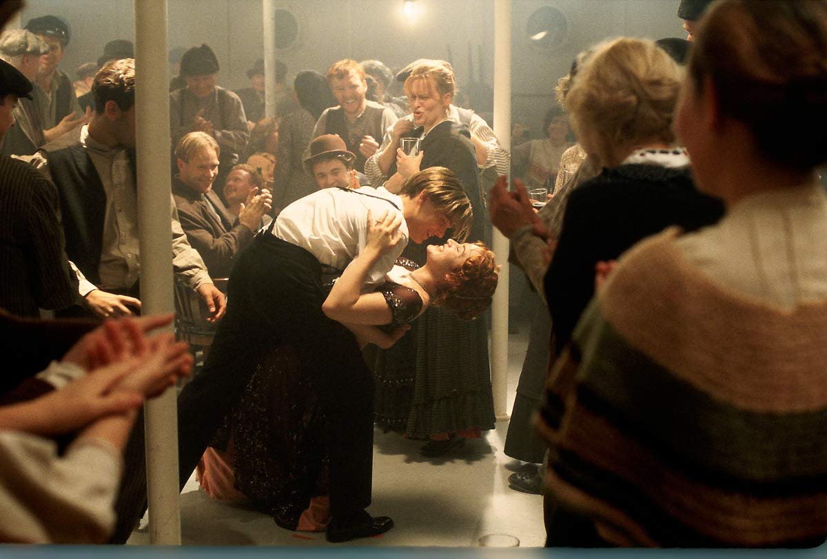 Leonardo DiCaprio et Kate Winslet dans la fameuse scène de danse de 