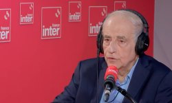 Jean-Pierre Elkabbach : "Vincent Bolloré m'a dit qu'il ne voulait pas voir Eric Zemmour arriver au pouvoir"