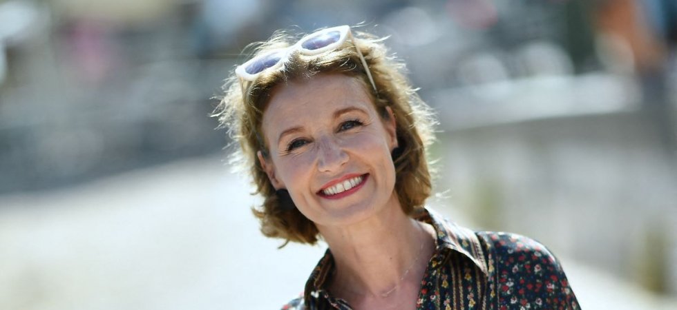 Alexandra Lamy, réalisatrice de "Touchées" : "J'ai demandé à TF1 l'heure des pages de pub"