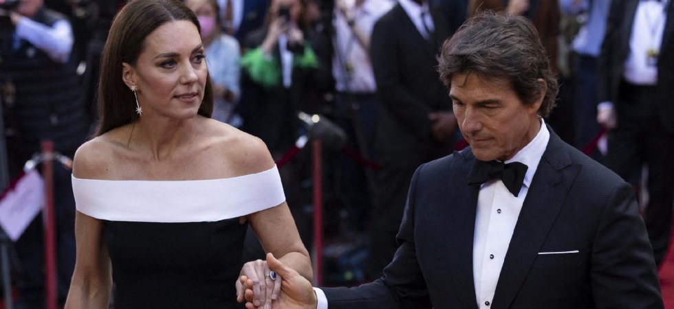 Kate Middleton : sa robe à encolure bardeau fait exploser les recherches
