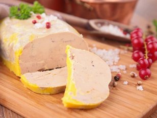 Saumon, foie gras... 10 mets de fêtes et leurs impacts sur l'environnement