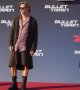 Brad Pitt en jupe et bottes à Berlin : un nouveau look surprenant