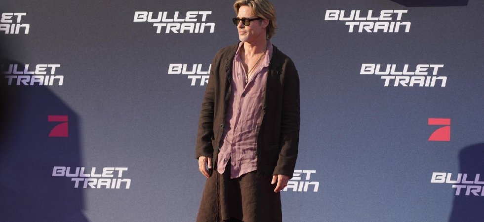 Brad Pitt en jupe et bottes à Berlin : un nouveau look surprenant