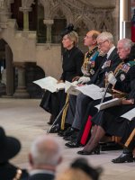 Comment s'habillera la famille royale pour les obsèques d'Elizabeth II ?