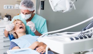 Dentiste : 10 raisons de consulter chaque année