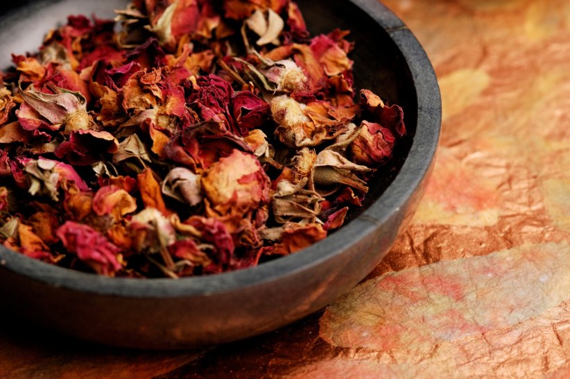Le pot-pourri est une alternative aux fleurs fraîches pour parfumer votre intérieur.