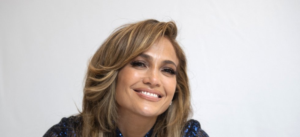 Jennifer Lopez accusée d'avoir abusé de la chirurgie esthétique, elle répond