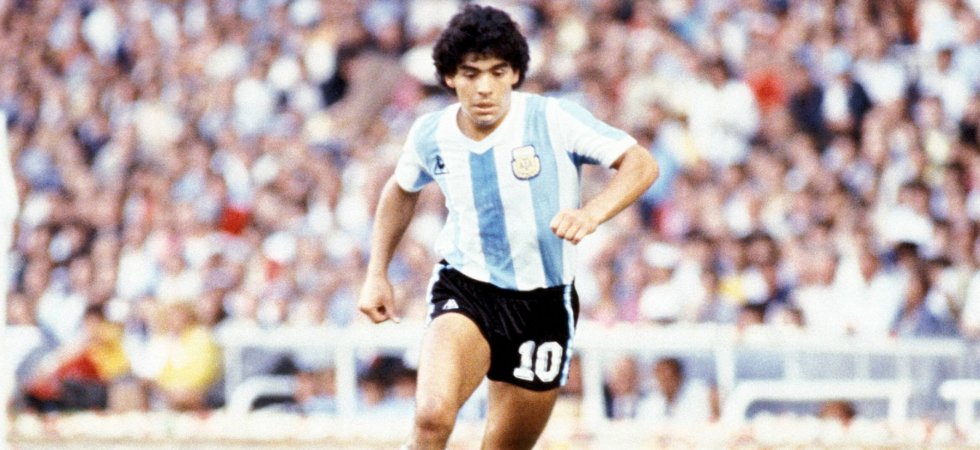 Décès de Diego Maradona : les stars lui rendent hommage