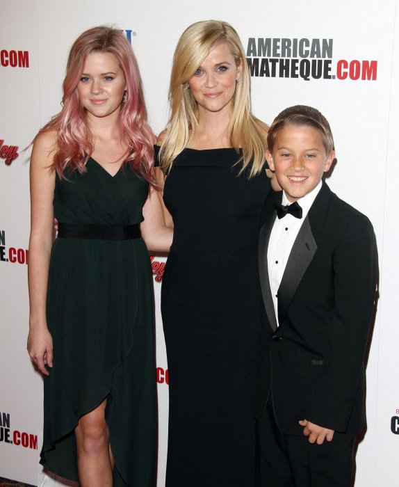La fille de Reese Witherspoon est aussi craquante que sa maman !