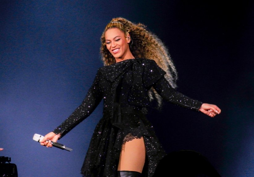 Beyoncé surprend ses fans avec un album surprise